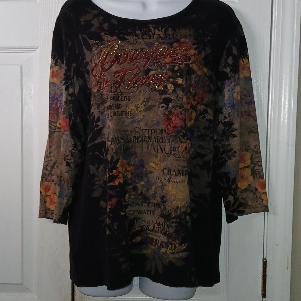 Christopher & Banks Bouquet de Fleurs floral print top Sz L EUC